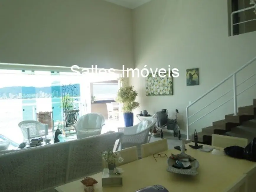 Apartamento com 4 quartos à venda, 334m2 em Enseada, Guaruja - SP - imagem 6 Foto 6 de Apartamento com 4 quartos à venda, 334m2 em Enseada, Guaruja - SP