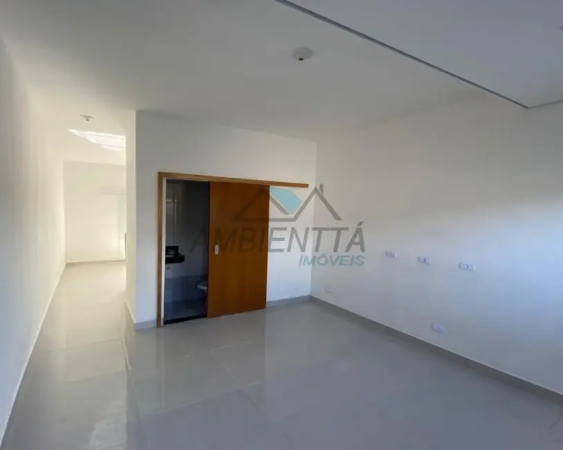 Foto 2 de Sobrado com 2 quartos à venda, 70m2 em Parque Balneário Maria Helena, Caraguatatuba - SP