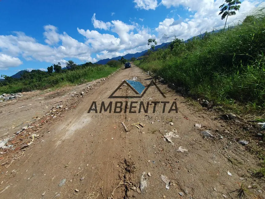 Foto 5 de Terreno / Lote à venda, 144m2 em Balneário dos Golfinhos, Caraguatatuba - SP