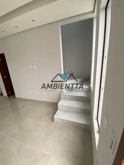 Foto 9 de Sobrado com 2 quartos à venda, 110m2 em Caraguatatuba - SP