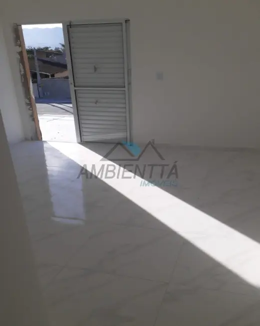 Foto 4 de Sobrado com 3 quartos à venda, 150m2 em Balneário Mar Azul, Caraguatatuba - SP