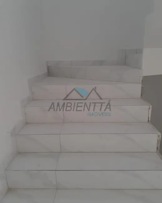 Foto 9 de Sobrado com 3 quartos à venda, 150m2 em Balneário Mar Azul, Caraguatatuba - SP