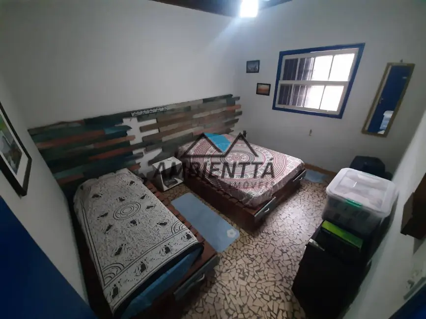 Foto 8 de Casa com 5 quartos à venda, 313m2 em Jardim Primavera, Caraguatatuba - SP