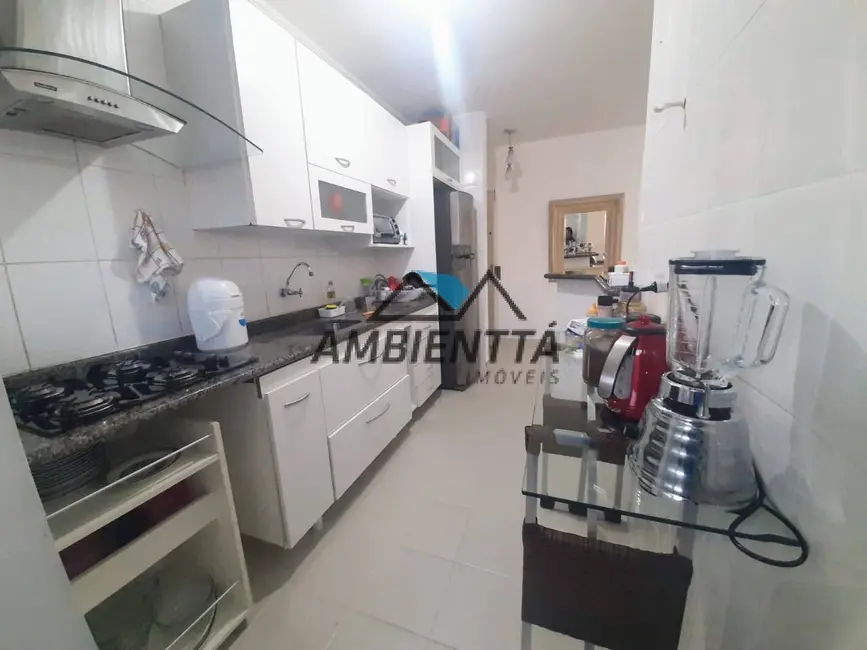 Foto 9 de Apartamento com 2 quartos à venda, 70m2 em Jardim Primavera, Caraguatatuba - SP