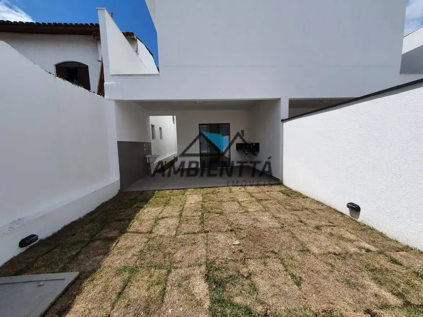 Foto 7 de Sobrado com 3 quartos à venda, 103m2 em Caraguatatuba - SP