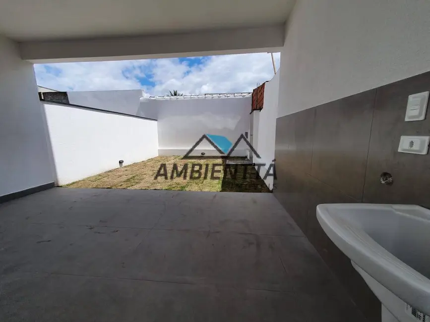 Foto 5 de Sobrado com 3 quartos à venda, 103m2 em Caraguatatuba - SP