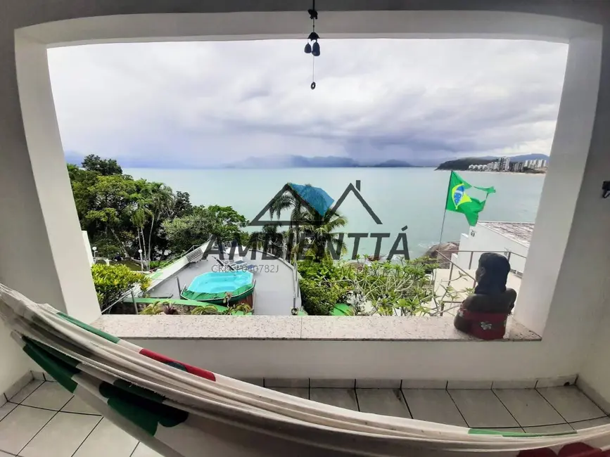 Foto 9 de Casa com 3 quartos à venda, 430m2 em Martim de Sá, Caraguatatuba - SP