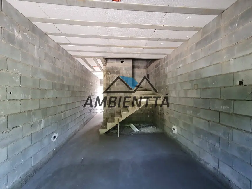 Foto 4 de Sobrado com 2 quartos à venda, 80m2 em Caraguatatuba - SP