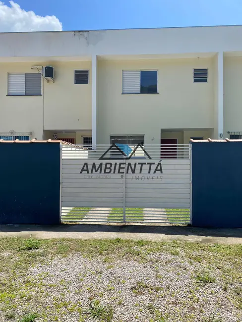 Foto 2 de Sobrado com 2 quartos à venda, 67m2 em Massaguaçu, Caraguatatuba - SP