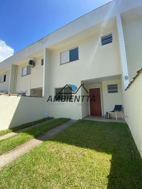 Foto 1 de Sobrado com 2 quartos à venda, 67m2 em Massaguaçu, Caraguatatuba - SP