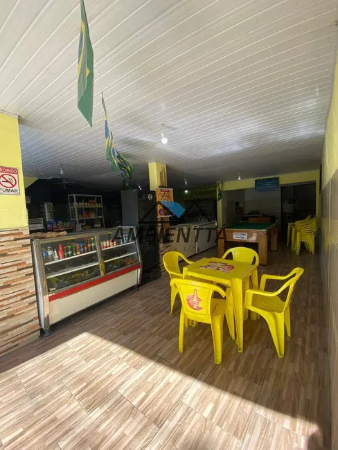 Foto 2 de Sobrado com 2 quartos à venda, 180m2 em Perequê Mirim, Caraguatatuba - SP