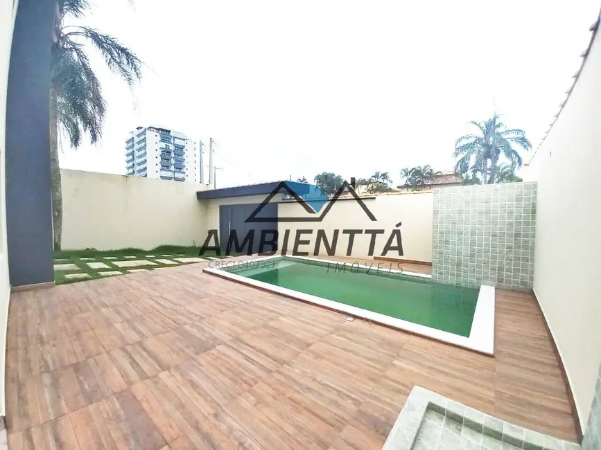 Foto 3 de Sobrado com 3 quartos à venda, 290m2 em Jardim Primavera, Caraguatatuba - SP