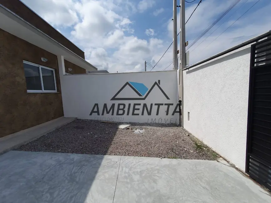 Foto 3 de Casa com 3 quartos à venda, 75m2 em Caraguatatuba - SP