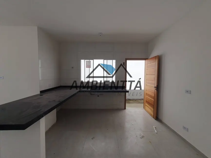 Casa com 3 quartos à venda, 73m2 em Caraguatatuba - SP - imagem 8 Foto 8 de Casa com 3 quartos à venda, 73m2 em Caraguatatuba - SP