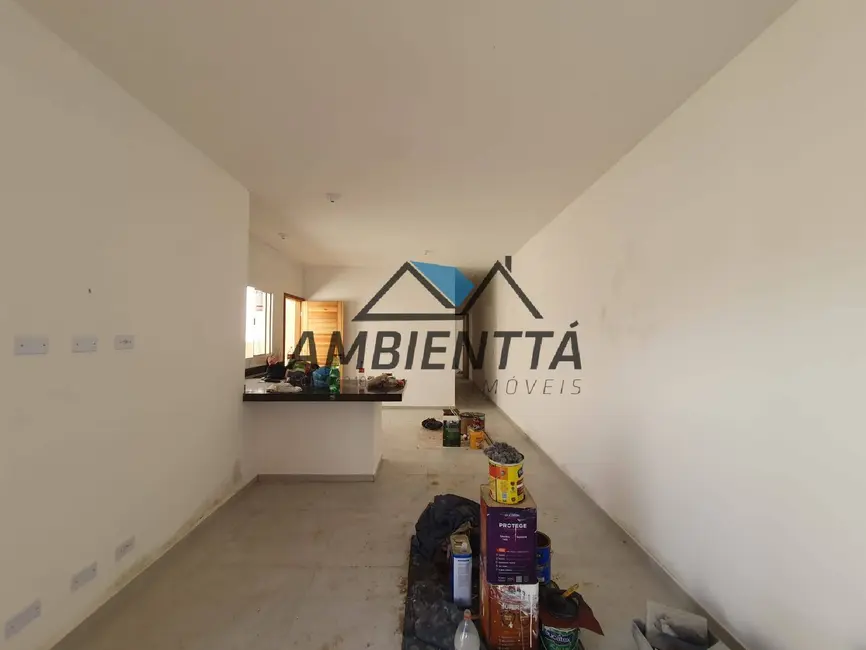 Foto 5 de Casa com 2 quartos à venda, 65m2 em Caraguatatuba - SP