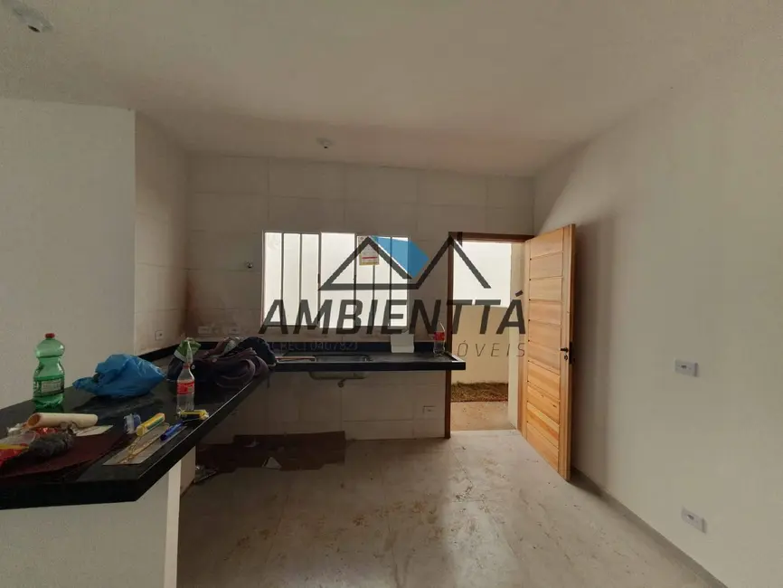 Foto 6 de Casa com 2 quartos à venda, 65m2 em Caraguatatuba - SP