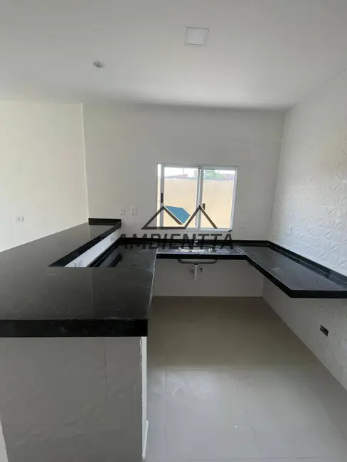 Foto 4 de Casa com 2 quartos à venda, 74m2 em Balneário dos Golfinhos, Caraguatatuba - SP