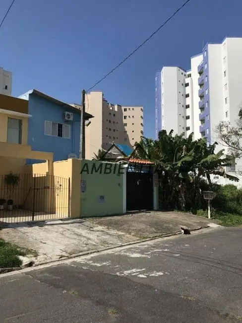Foto 1 de Sobrado com 2 quartos à venda, 110m2 em Parque Balneário Poiares, Caraguatatuba - SP