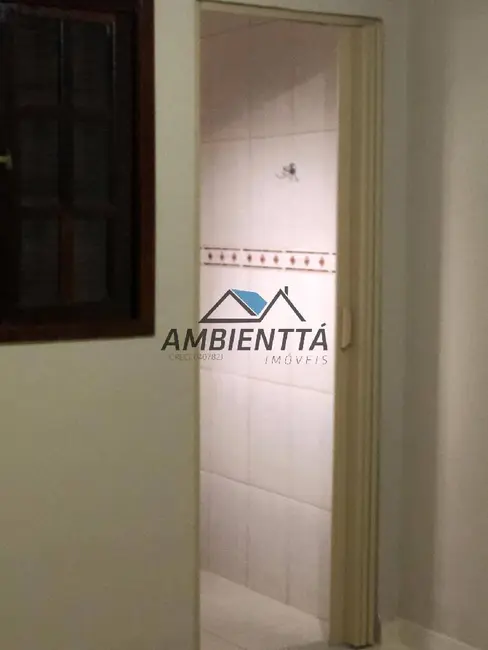 Foto 4 de Casa com 2 quartos à venda, 60m2 em Jardim Britânia, Caraguatatuba - SP