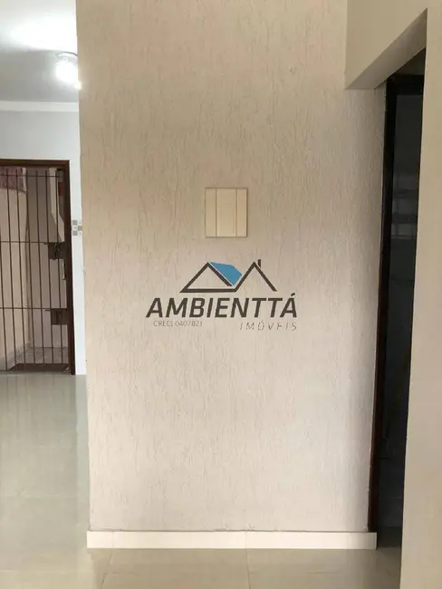 Foto 6 de Casa com 2 quartos à venda, 60m2 em Jardim Britânia, Caraguatatuba - SP