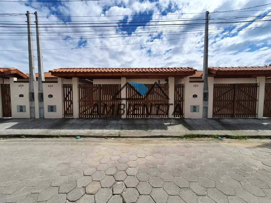 Foto 1 de Casa com 3 quartos à venda, 80m2 em Jardim Brasil, Caraguatatuba - SP