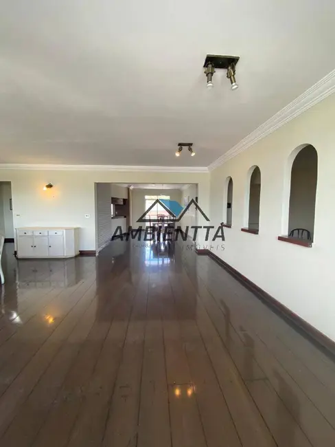 Foto 3 de Apartamento com 3 quartos para alugar, 270m2 em Centro, Caraguatatuba - SP