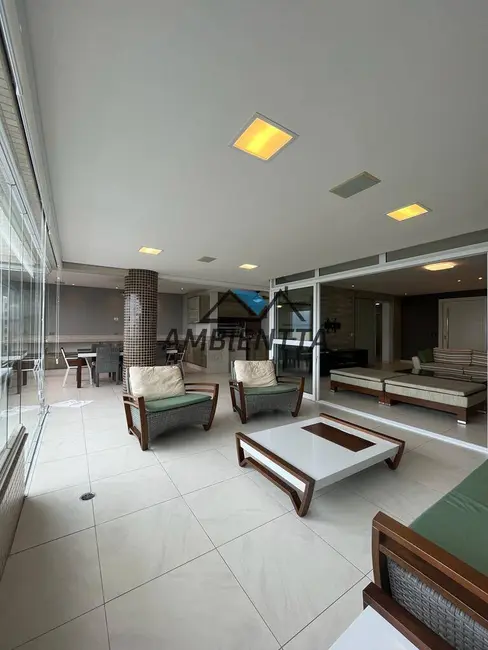 Foto 8 de Apartamento com 4 quartos à venda, 244m2 em Centro, Caraguatatuba - SP