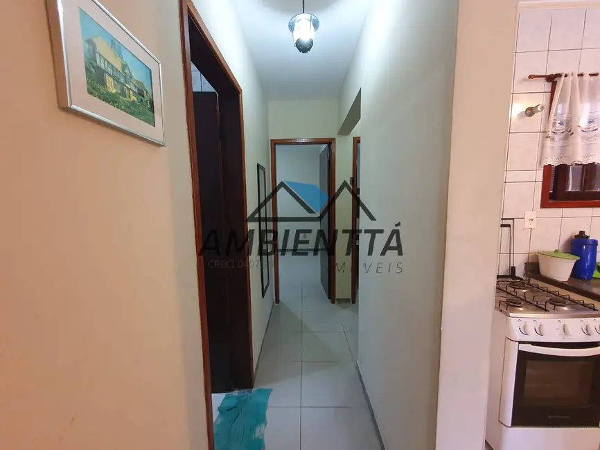 Casa com 3 quartos à venda, 70m2 em Martim de Sá, Caraguatatuba - SP - imagem 8 Foto 8 de Casa com 3 quartos à venda, 70m2 em Martim de Sá, Caraguatatuba - SP