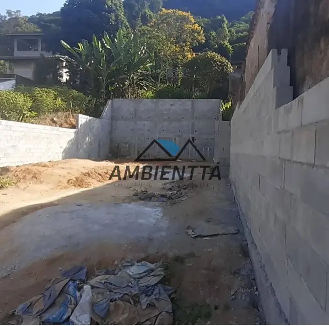 Foto 2 de Terreno / Lote à venda, 360m2 em Cidade Jardim, Caraguatatuba - SP