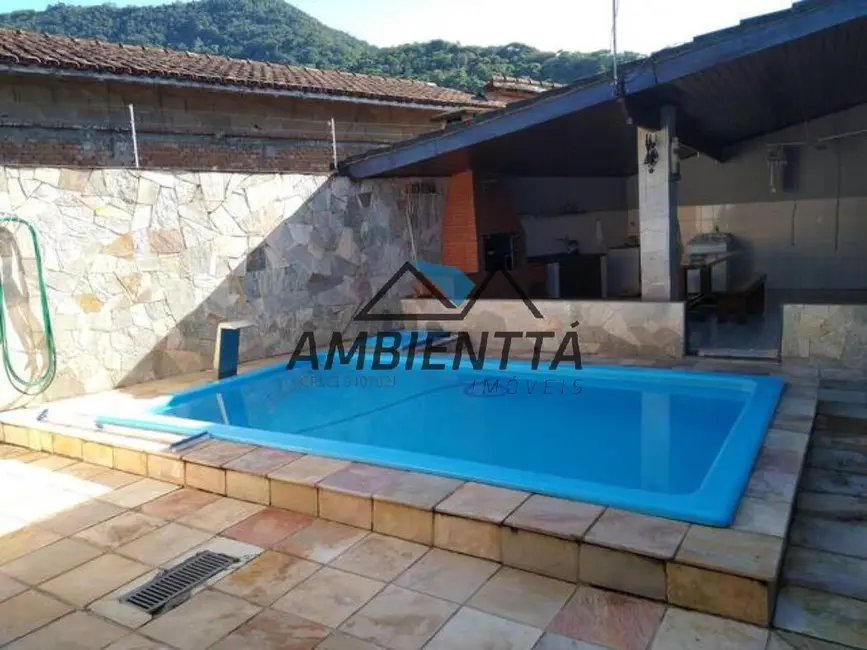 Foto 17 de Sobrado à venda, 230m2 em Balneário Forest, Caraguatatuba - SP