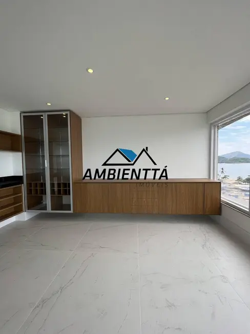 Foto 9 de Apartamento com 4 quartos à venda em Centro, Caraguatatuba - SP