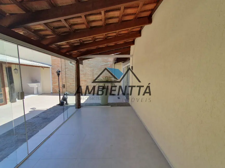 Casa com 3 quartos à venda, 180m2 em Martim de Sá, Caraguatatuba - SP - imagem 9 Foto 9 de Casa com 3 quartos à venda, 180m2 em Martim de Sá, Caraguatatuba - SP