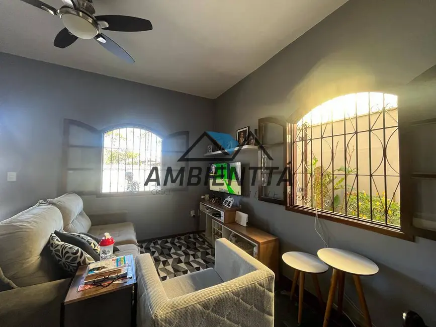 Foto 11 de Sobrado à venda em Caputera, Caraguatatuba - SP