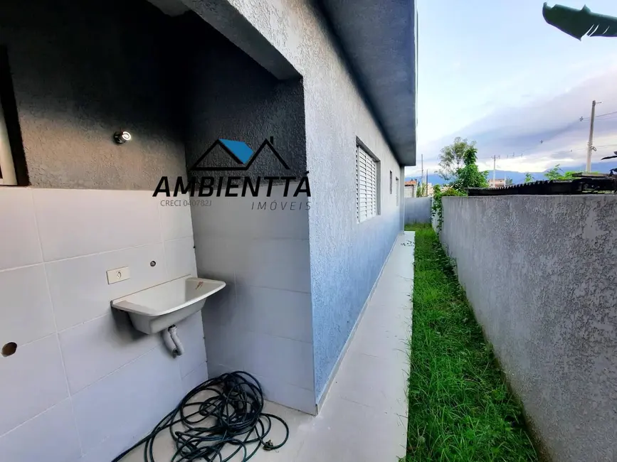 Casa com 2 quartos à venda, 64m2 em Balneário dos Golfinhos, Caraguatatuba - SP - imagem 8 Foto 8 de Casa com 2 quartos à venda, 64m2 em Balneário dos Golfinhos, Caraguatatuba - SP