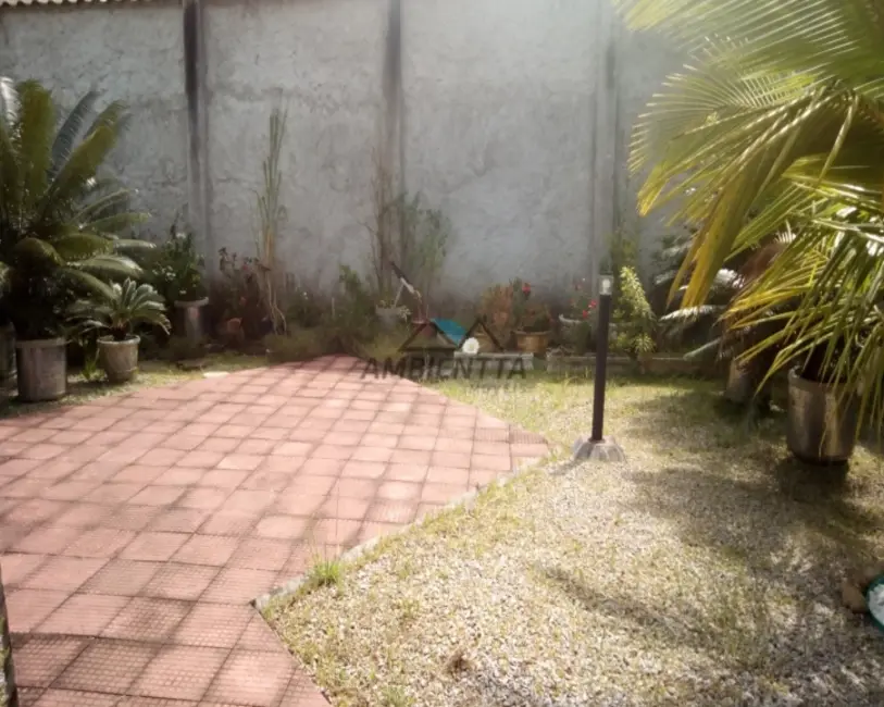 Foto 6 de Casa com 3 quartos à venda, 360m2 em Jardim Casa Branca, Caraguatatuba - SP