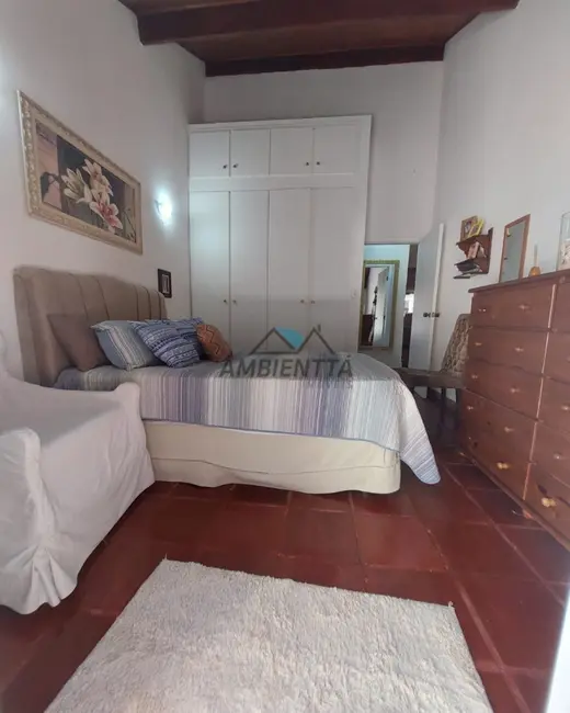 Sobrado com 4 quartos à venda, 320m2 em Indaiá, Caraguatatuba - SP - imagem 6 Foto 6 de Sobrado com 4 quartos à venda, 320m2 em Indaiá, Caraguatatuba - SP