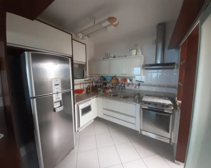 Foto 3 de Cobertura com 4 quartos à venda, 190m2 em Praia das Palmeiras, Caraguatatuba - SP