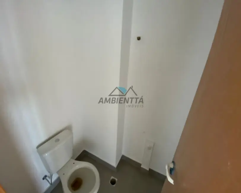 Foto 5 de Sala Comercial para alugar, 42m2 em Centro, Caraguatatuba - SP