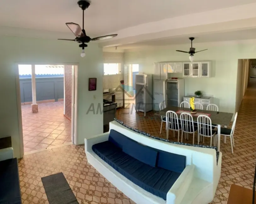 Casa com 2 quartos à venda, 313m2 em Martim de Sá, Caraguatatuba - SP - imagem 8 Foto 8 de Casa com 2 quartos à venda, 313m2 em Martim de Sá, Caraguatatuba - SP