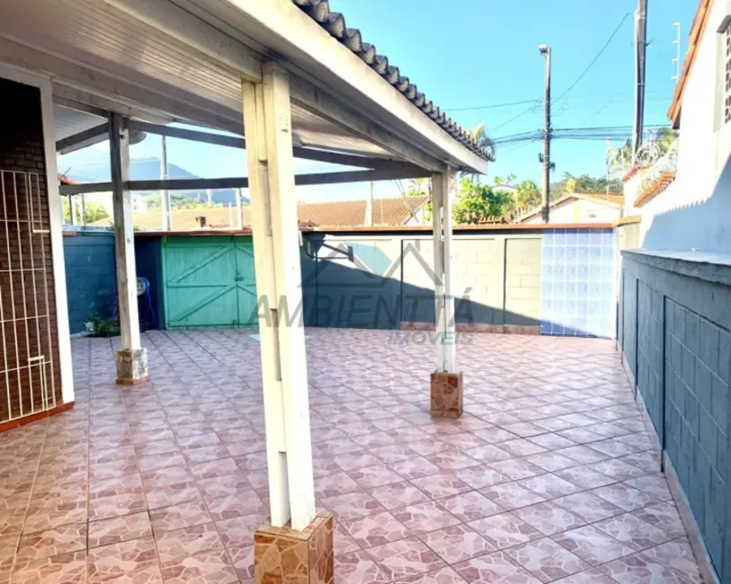 Casa com 2 quartos à venda, 313m2 em Martim de Sá, Caraguatatuba - SP - imagem 6 Foto 6 de Casa com 2 quartos à venda, 313m2 em Martim de Sá, Caraguatatuba - SP