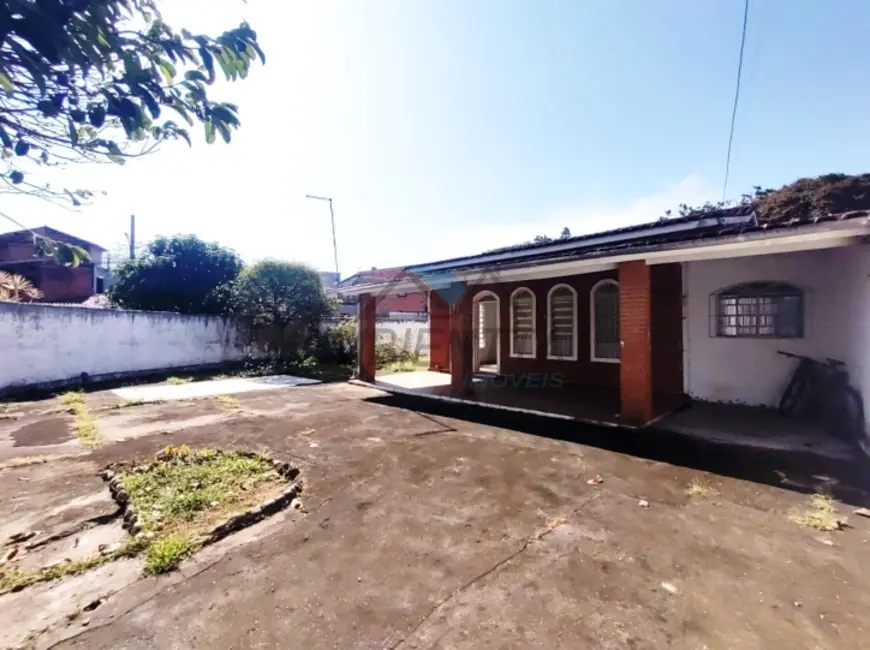 Foto 2 de Casa com 2 quartos à venda, 300m2 em Caraguatatuba - SP