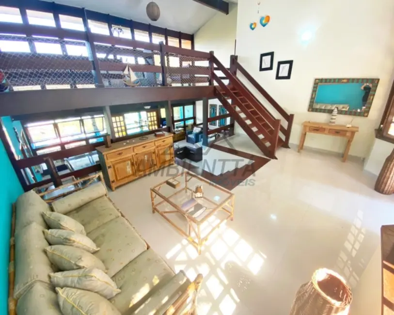 Foto 6 de Sobrado com 6 quartos à venda, 380m2 em Ubatuba - SP