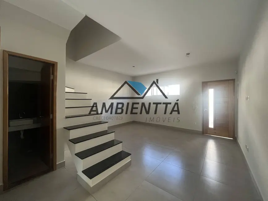 Foto 5 de Sobrado com 3 quartos à venda, 154m2 em Balneário Gardem Mar, Caraguatatuba - SP