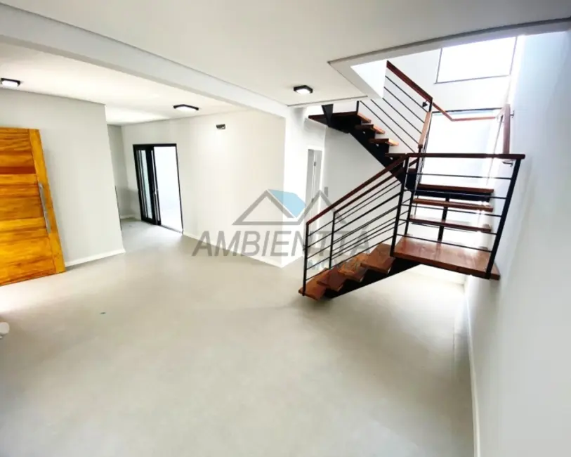 Foto 7 de Sobrado com 3 quartos à venda, 111m2 em Cidade Jardim, Caraguatatuba - SP