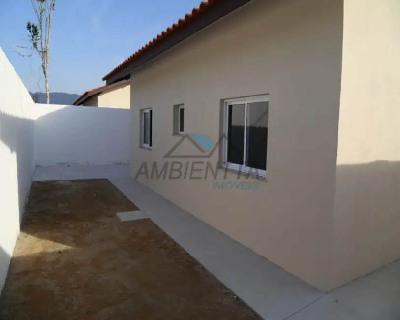 Casa com 2 quartos à venda, 181m2 em Pontal de Santa Marina, Caraguatatuba - SP - imagem 6 Foto 6 de Casa com 2 quartos à venda, 181m2 em Pontal de Santa Marina, Caraguatatuba - SP