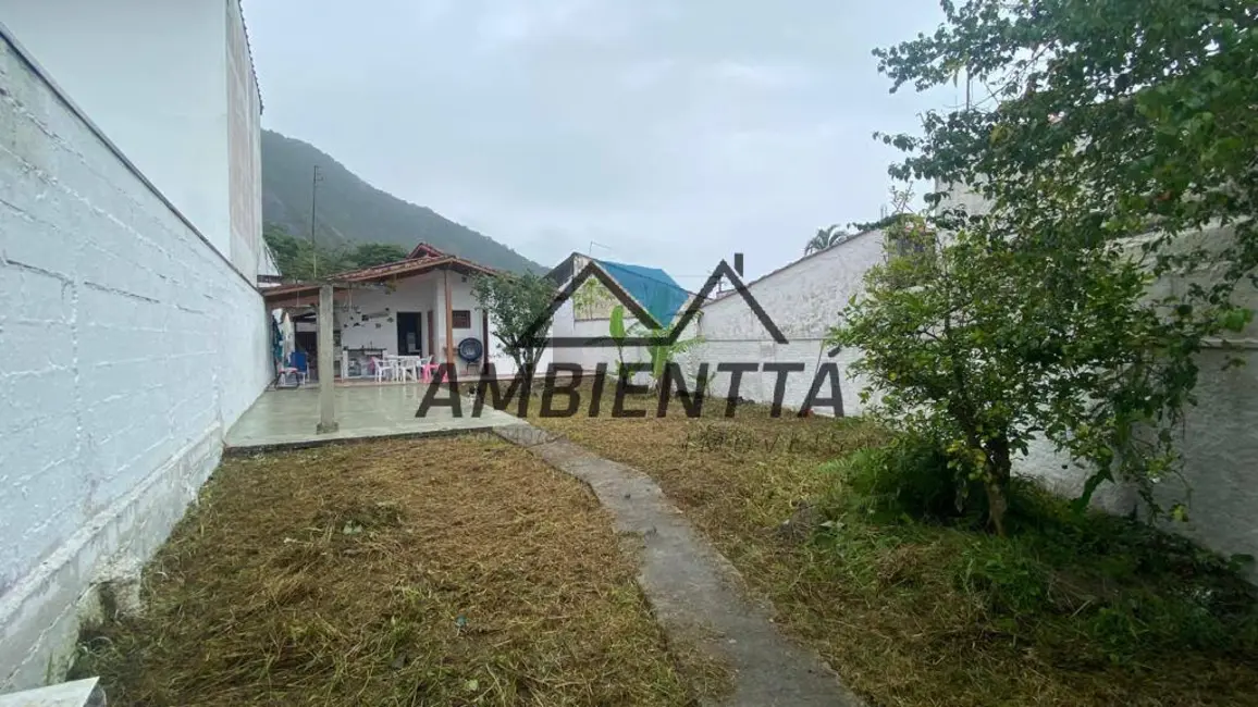 Foto 1 de Casa com 2 quartos à venda, 114m2 em Sumaré, Caraguatatuba - SP