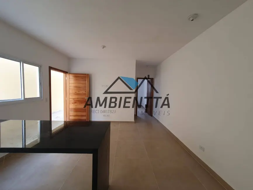 Foto 4 de Casa com 2 quartos à venda em Balneário dos Golfinhos, Caraguatatuba - SP