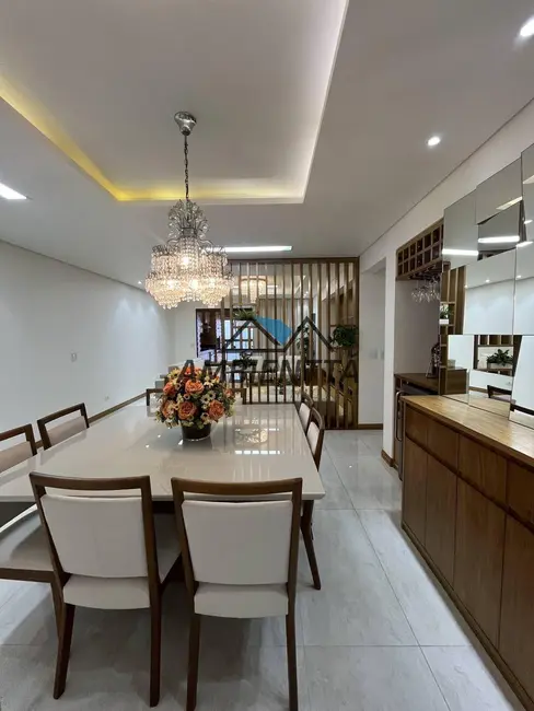 Foto 4 de Apartamento com 3 quartos à venda, 144m2 em Jardim do Sol, Caraguatatuba - SP