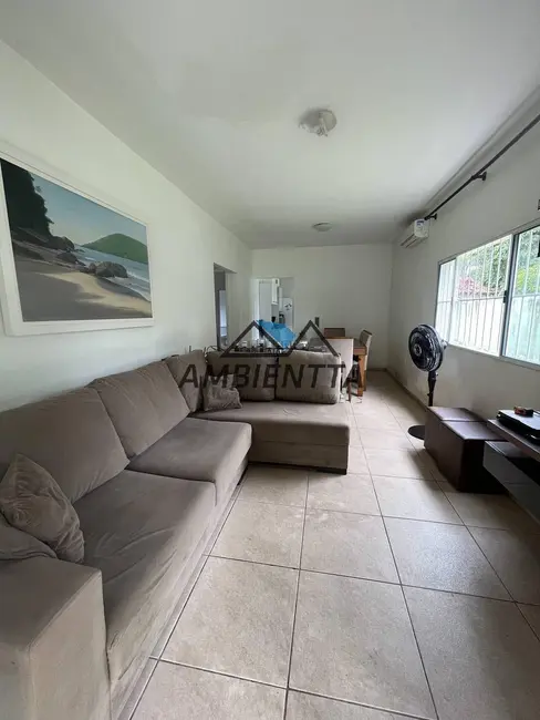 Foto 3 de Casa com 2 quartos à venda, 102m2 em Capricórnio II, Caraguatatuba - SP