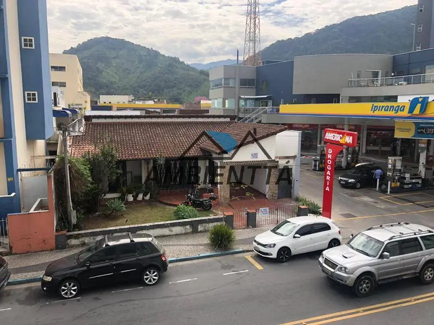 Foto 7 de Sala Comercial para alugar, 328m2 em Centro, Caraguatatuba - SP